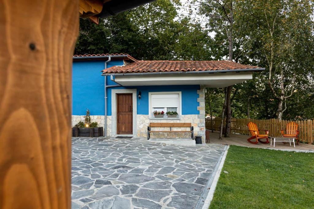 Apartamentos El Coritu Nieda Exterior photo